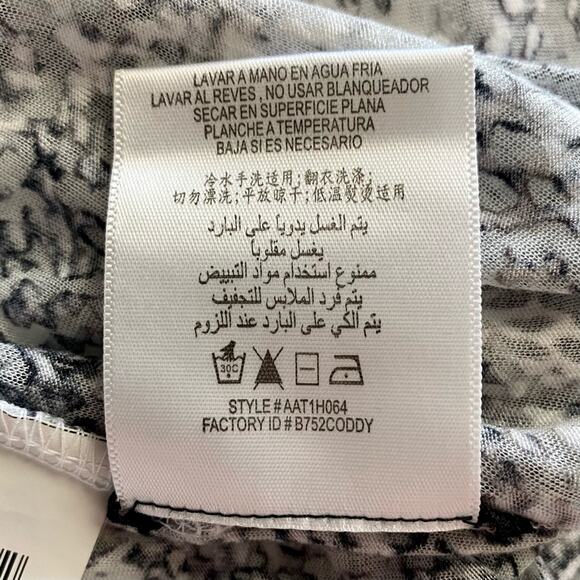 BCBGMaxAzria Sheer Speckled Burnout Short Sleeve Tee Size Small - Picture 8 of 11